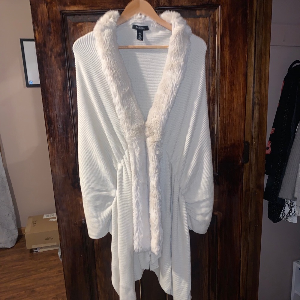 Cream Faux Fur Wrap